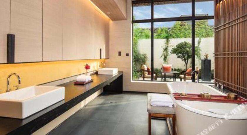 Ahn Luh Zhu Jia Jiao Hotel Shanghai Exterior foto